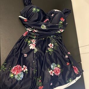 Women’s Bathing Suit & Coverup